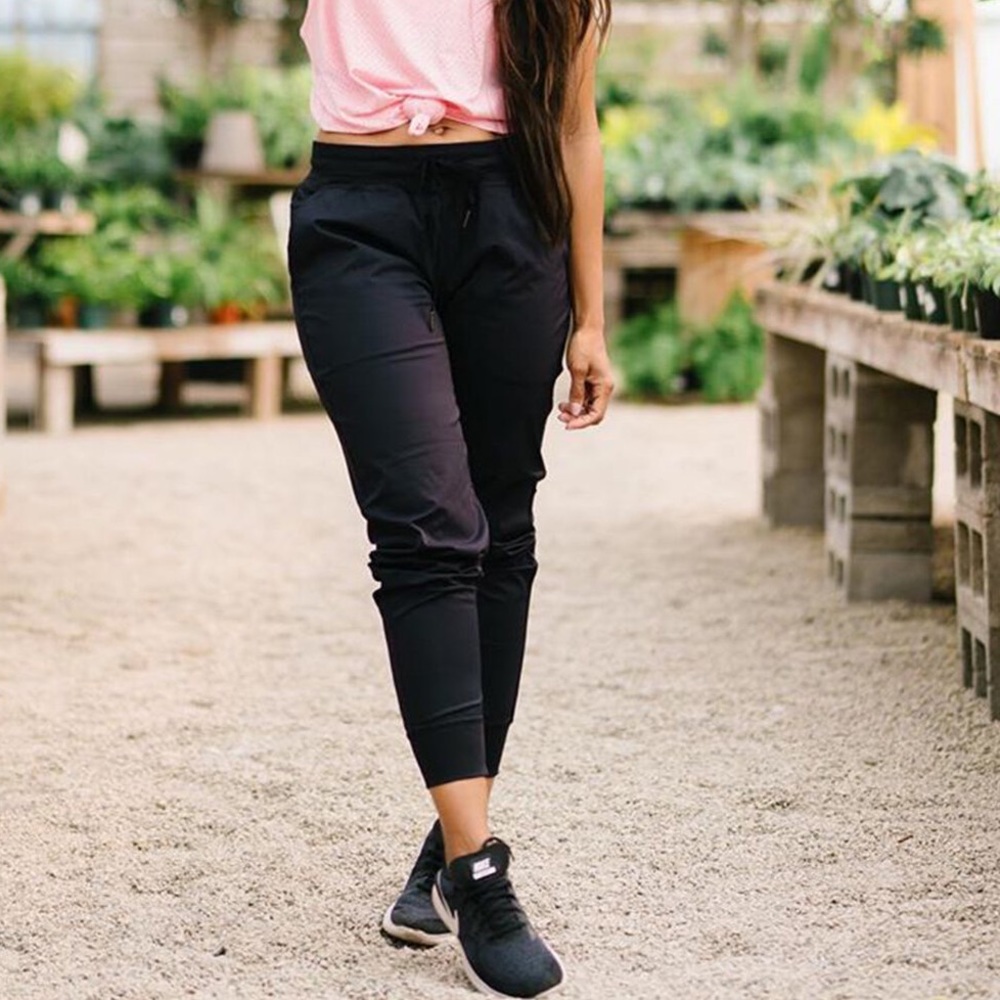 Zyia joggers